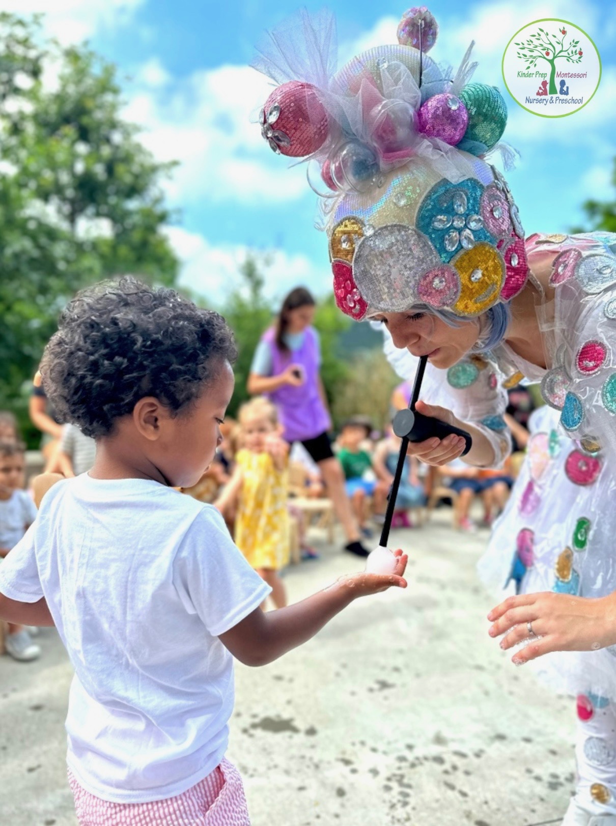 Interactive magic show entertainment for summer camp children
